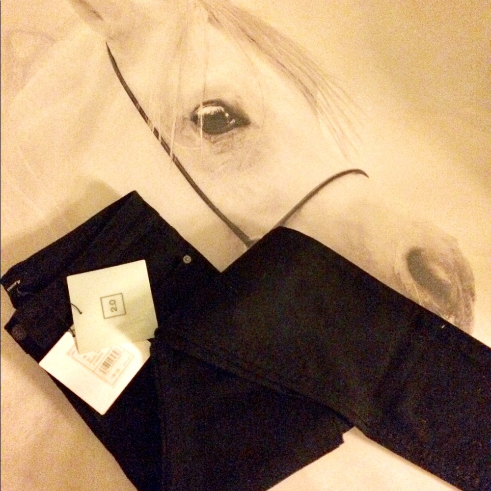 Theory black jeans , new with tags, Size 26